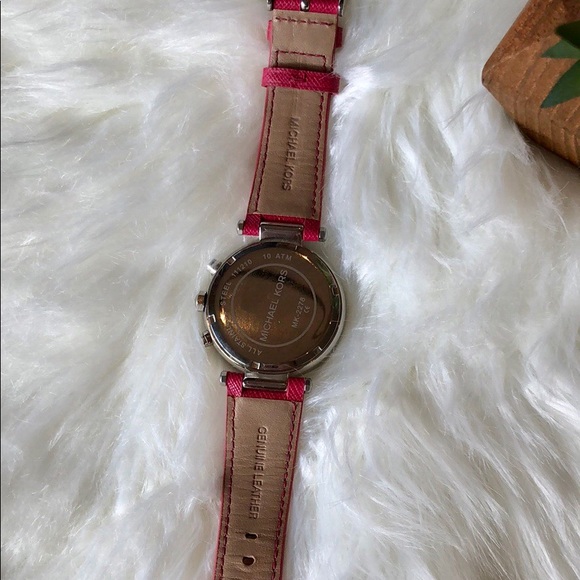 Michael Kors Parker Chronograph Pink Leather Watch - Picture 4 of 6